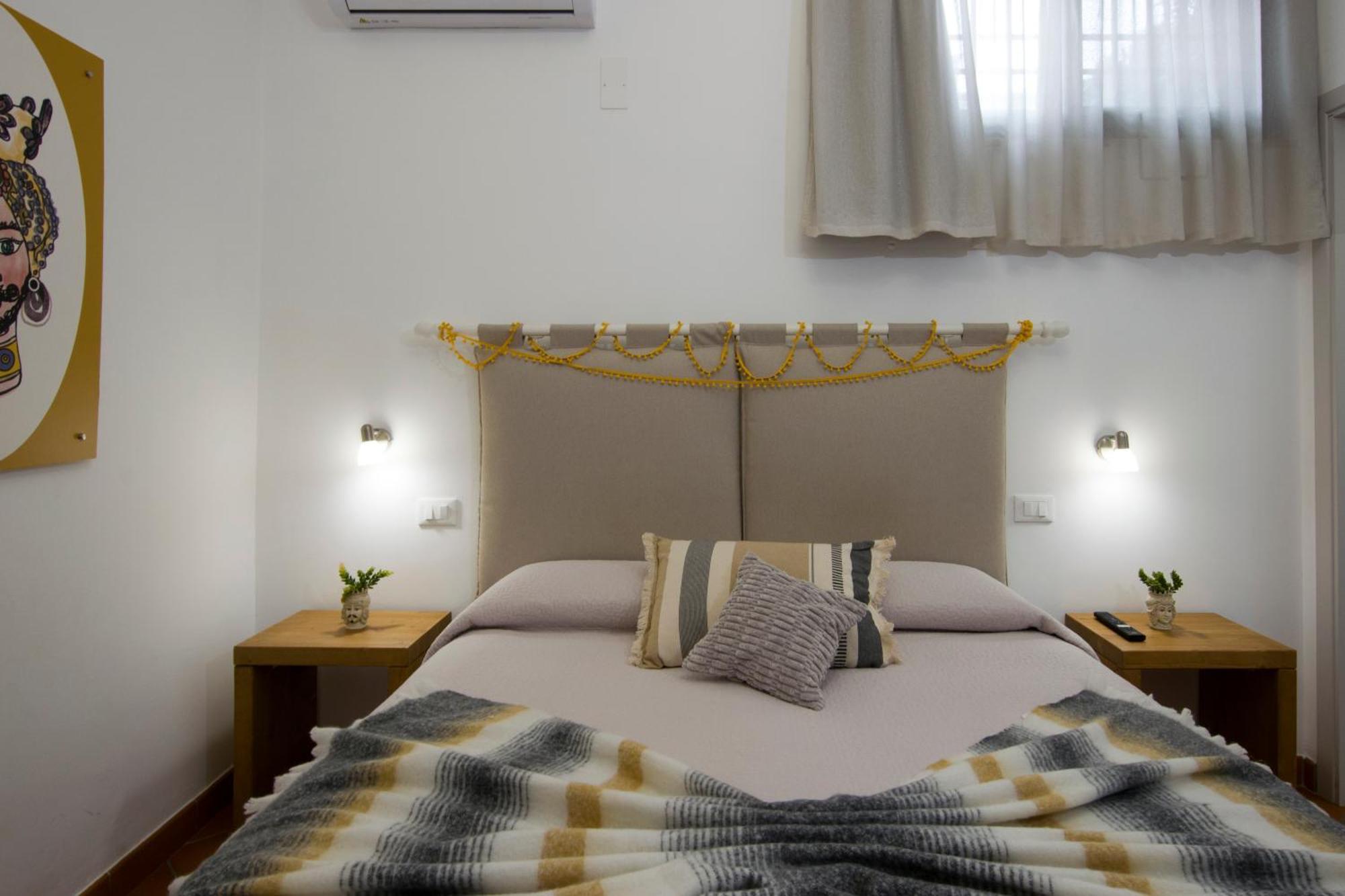 Capo Rama Suites & Rooms Терразіні Екстер'єр фото